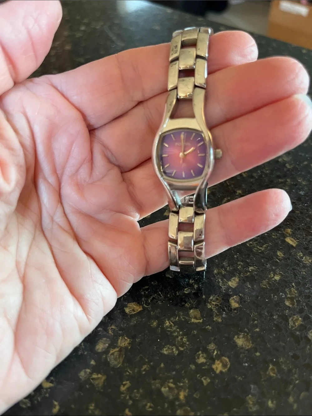 Fossil Stainless Steel Bracelet watch with ombré Purple gradient Dial